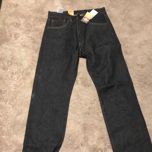 NWT- Men’s Levi’s 32x32